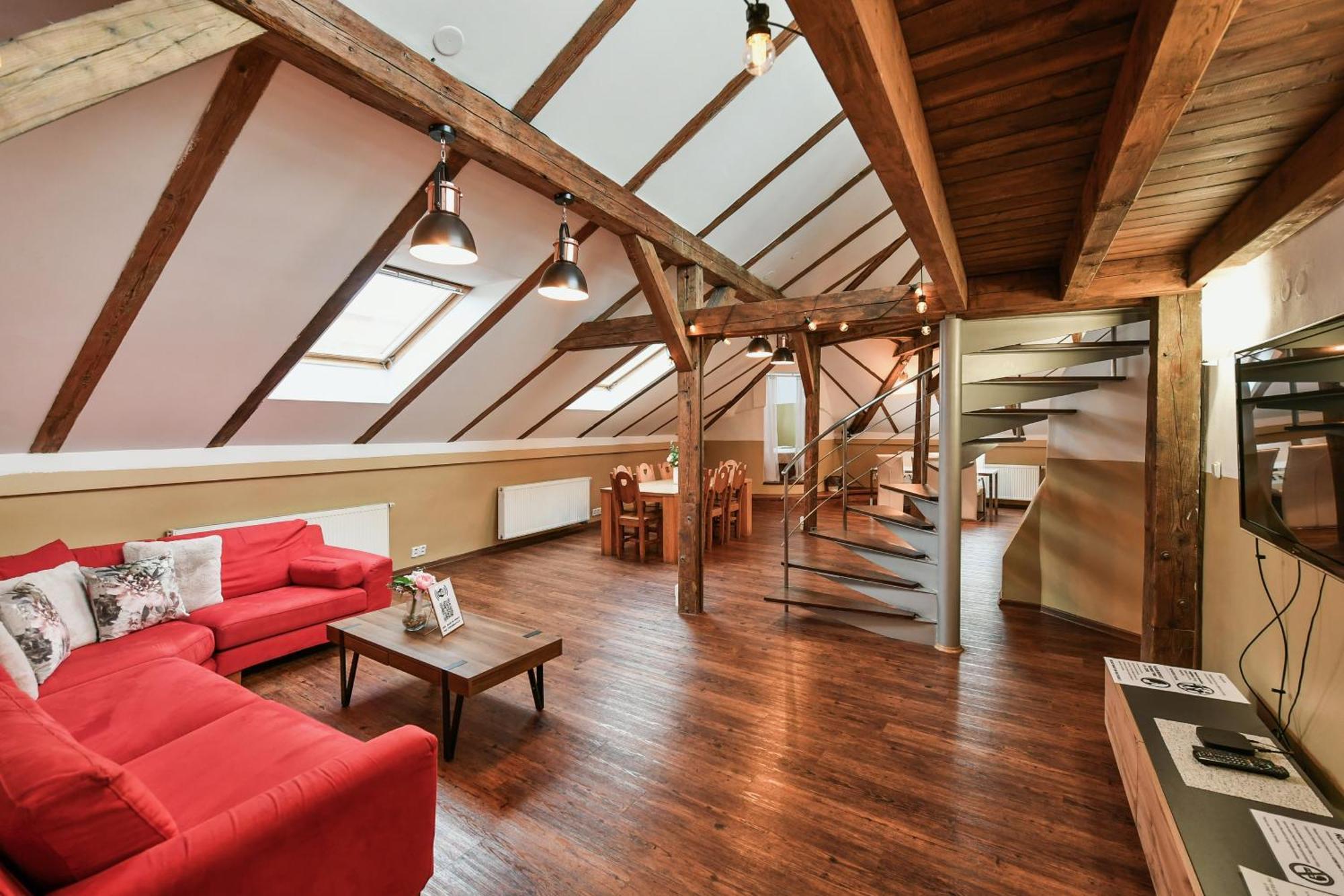 Amazing Charles Bridge Apartment Praga Esterno foto
