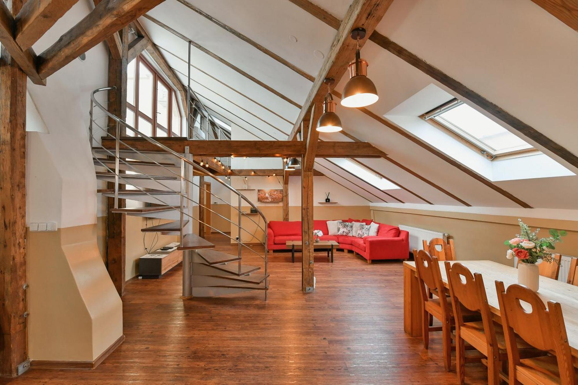 Amazing Charles Bridge Apartment Praga Esterno foto